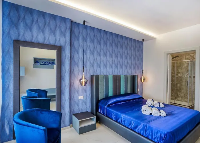 לינה וארוחת בוקר Distinto & לצ'ה