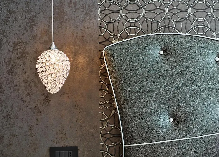 Distinto & לינה וארוחת בוקר