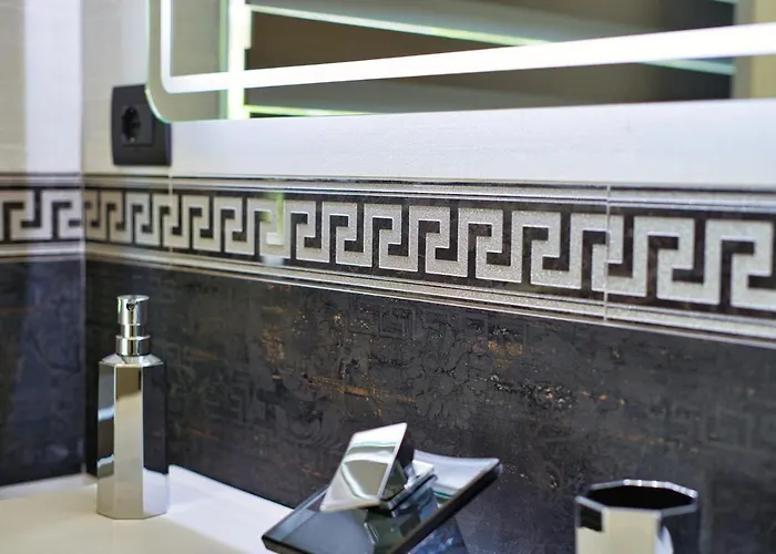 Distinto & Oda ve Kahvaltı 4*