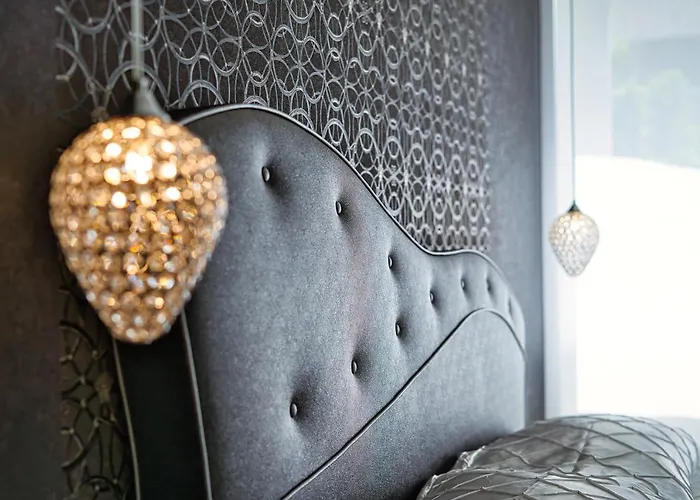 לינה וארוחת בוקר Distinto & לצ'ה