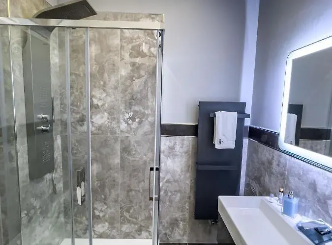 Distinto & Oda ve Kahvaltı